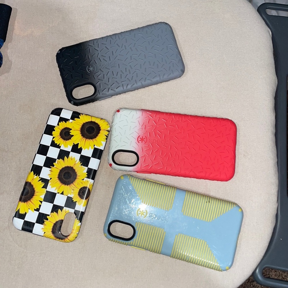 iPhone X (10) cases- 3 speck - flower from urban